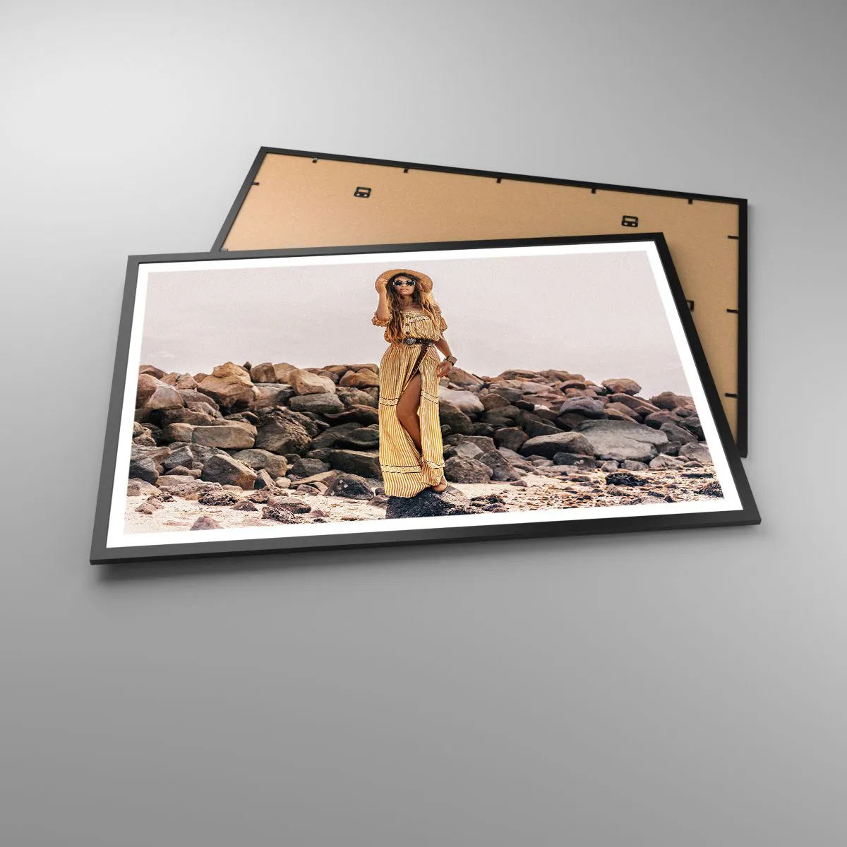 Poster in einem schwarzem Rahmen - Die Magie der Steine - 91x61 cm