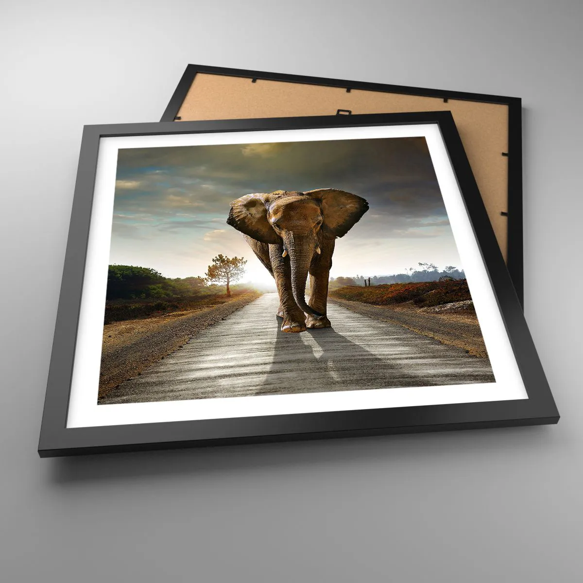 Affiche dans un cadre noir - Poster - Et pas du tout en porcelaine - 40x40 cm