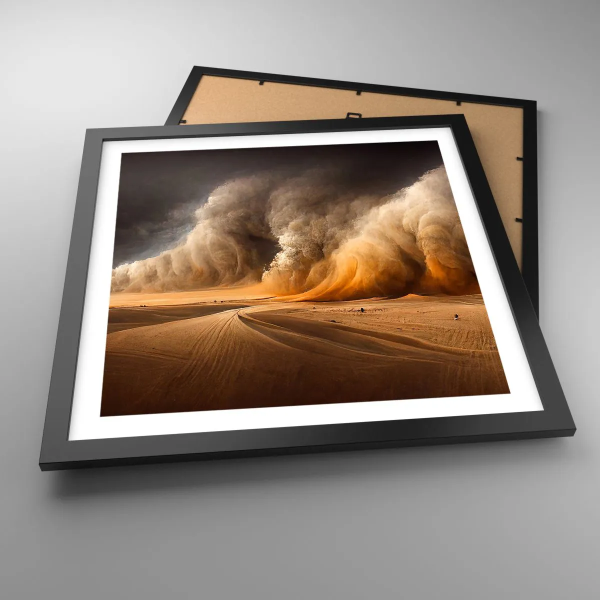 Plagát v čiernom ráme - Hnev púšte - 40x40 cm