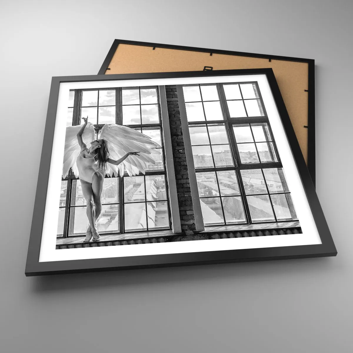 Poster in einem schwarzem Rahmen - Stadt der Engel? - 50x50 cm