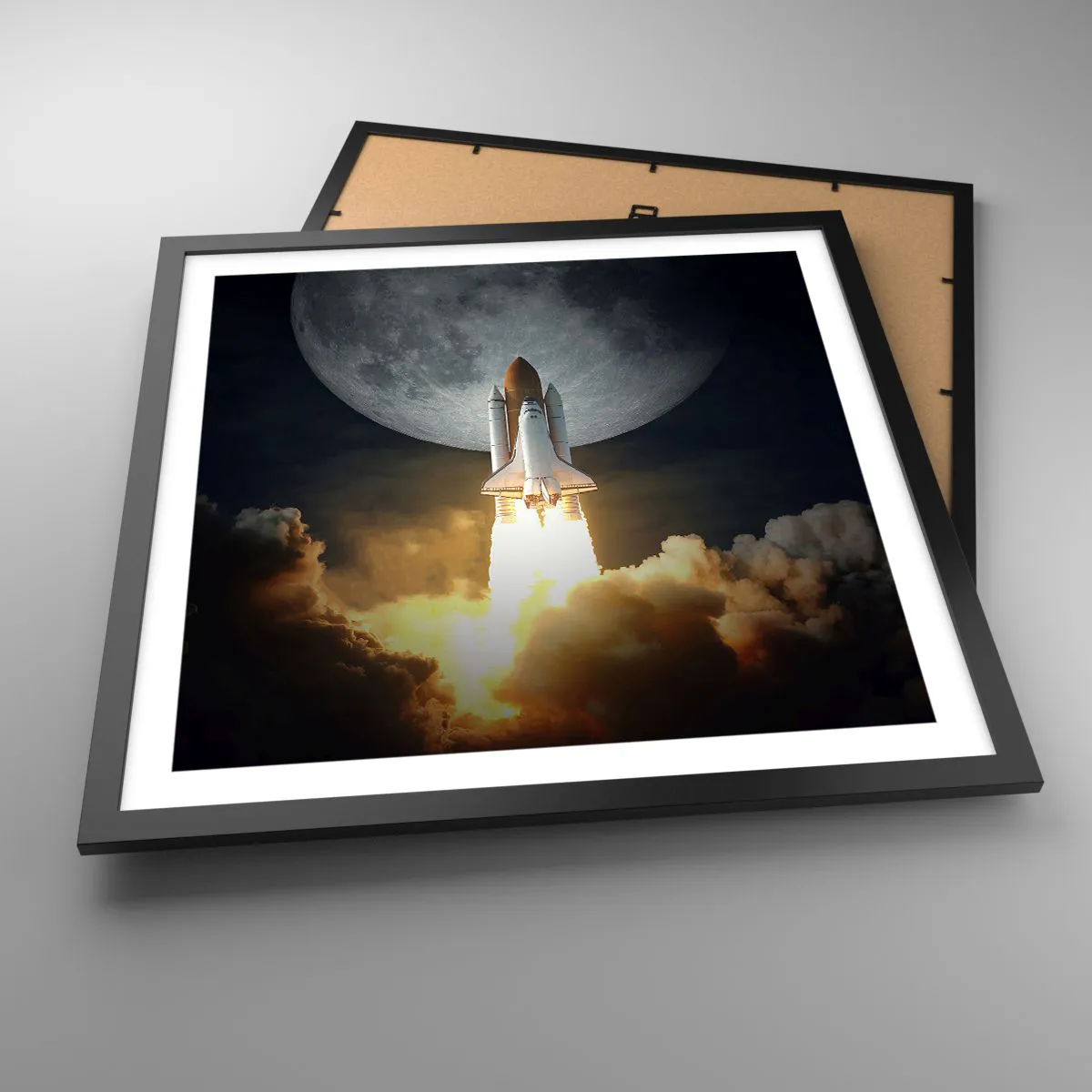 Plakat i sort ramme - Begyndelsen på et overjordisk eventyr - 50x50 cm