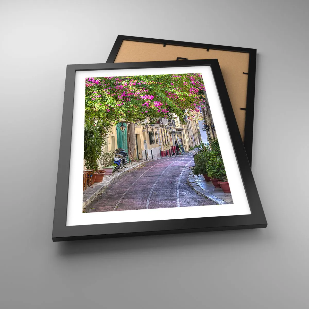 Plakat i sort ramme - En blomstrende gyde - 30x40 cm