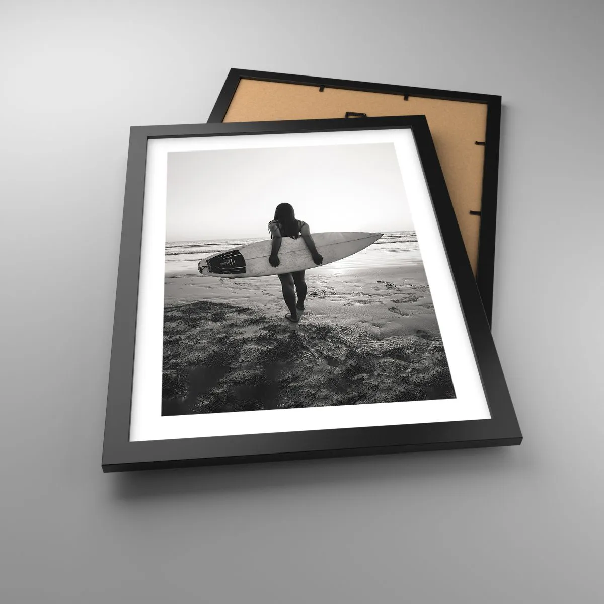Poster in black frame - Daughter of Sea Wave - 30x40 cm