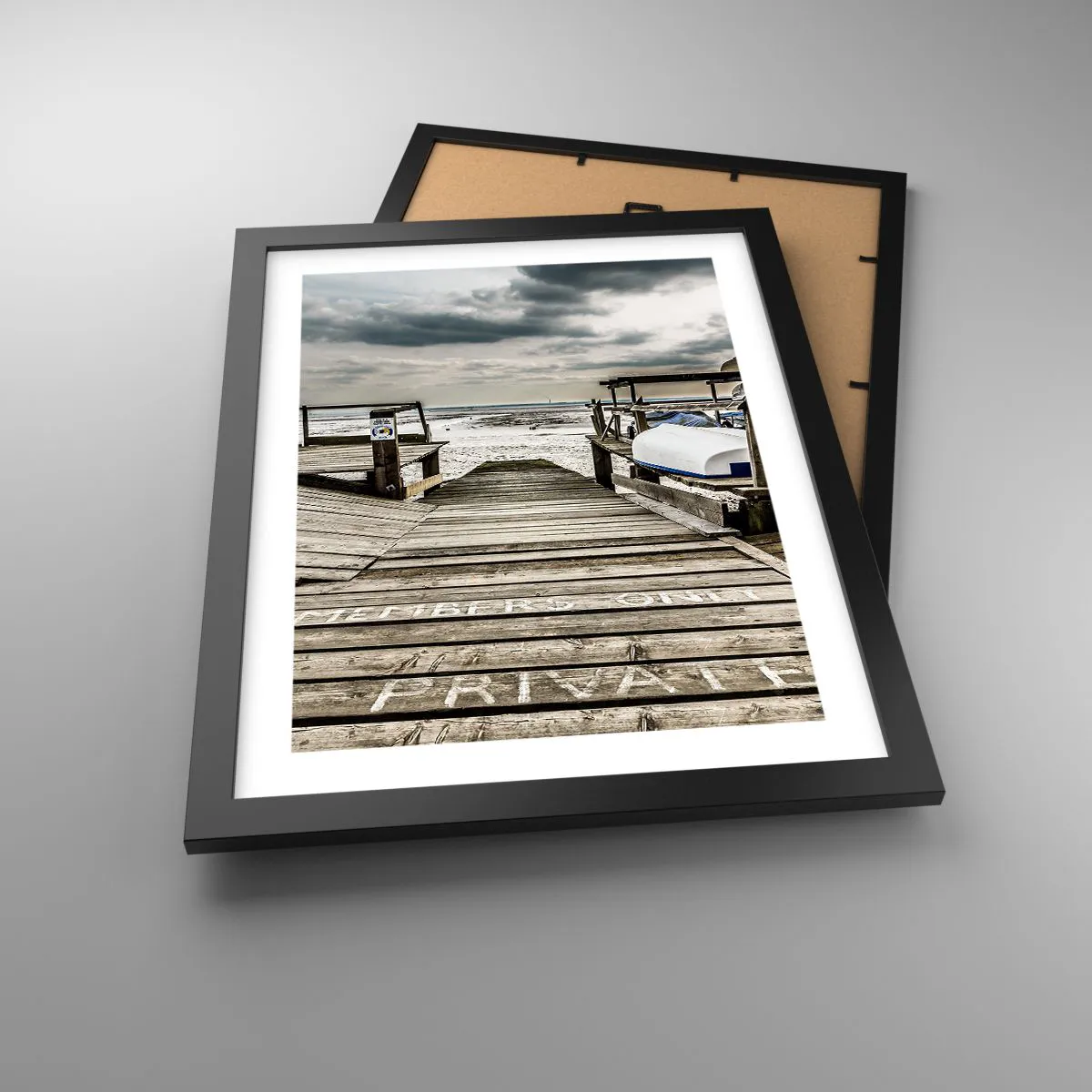 Affisch i svart ram - Stranden i norr - 30x40 cm