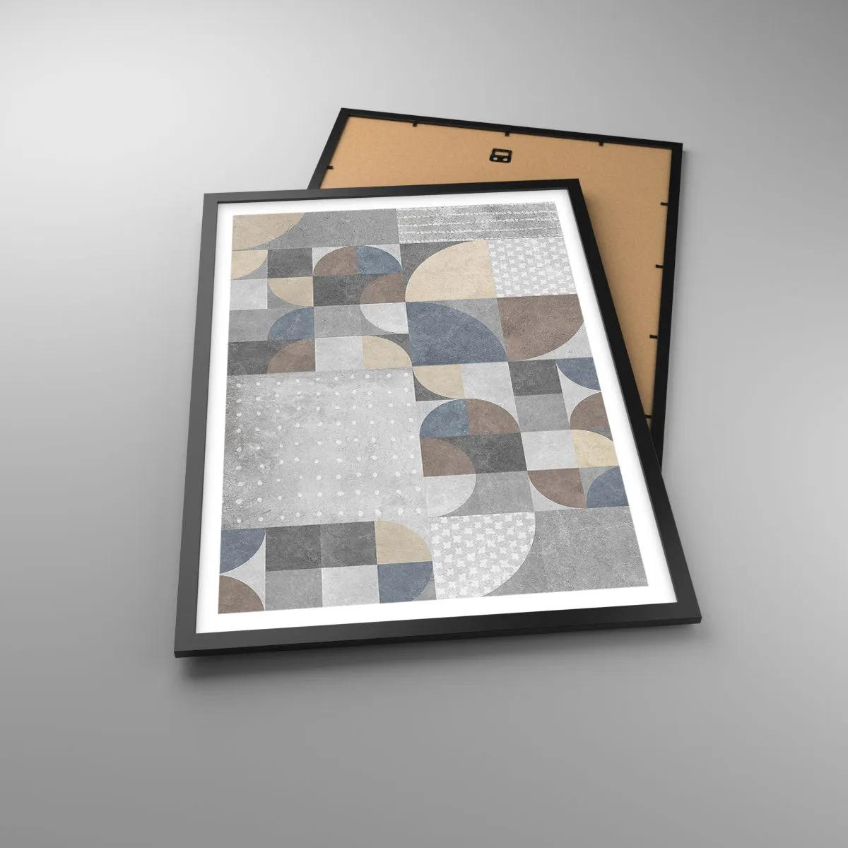 Plakat w czarnej ramie - Geometryczny wzór w odcieniach szarości i niebieskiego - 50x70cm - Ceramiczna fantazja - Nowoczesna dekoracja ścienna do salonu i sypialni ARTTOR