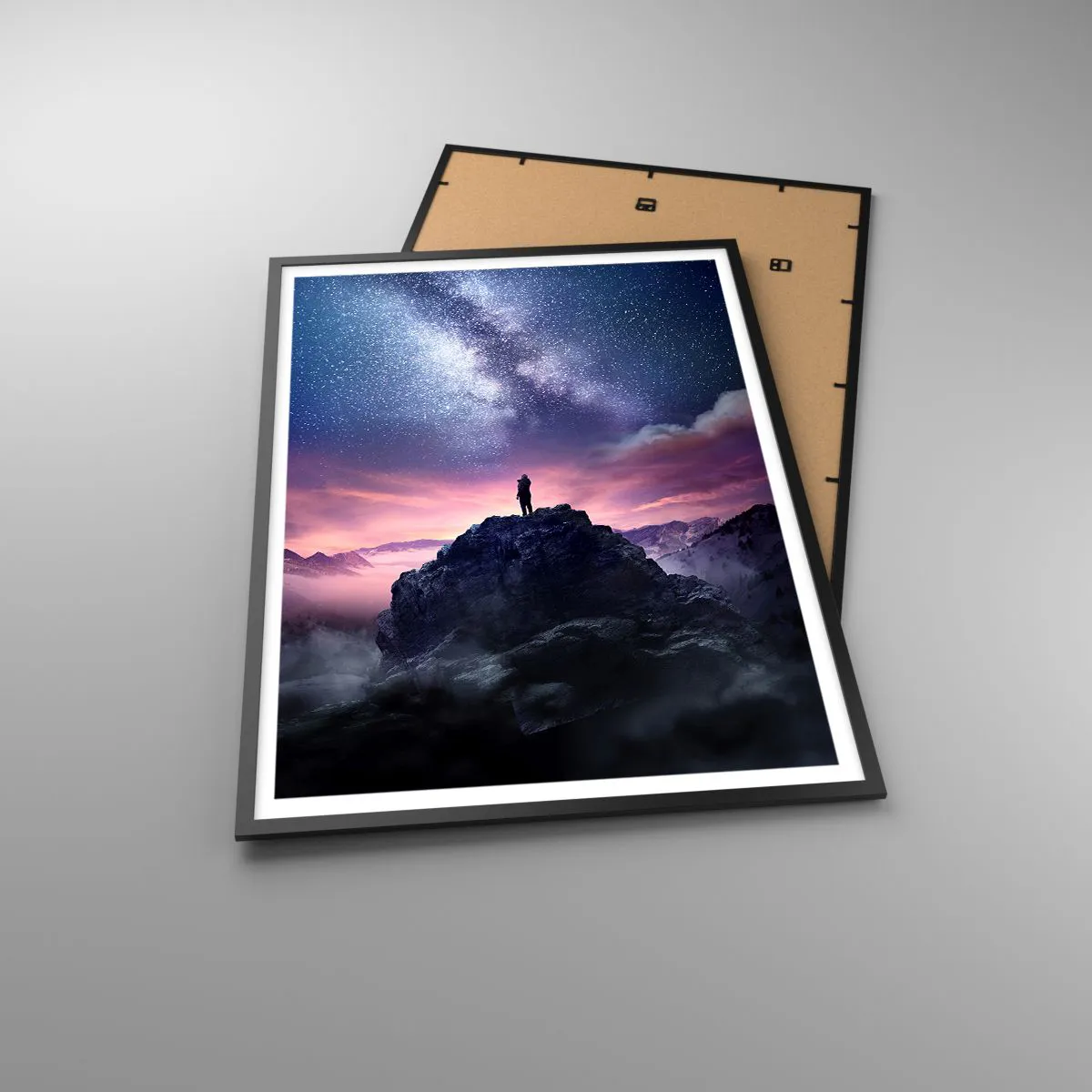 Poster in einem schwarzem Rahmen - Und er fühlte das Leben - 70x100 cm