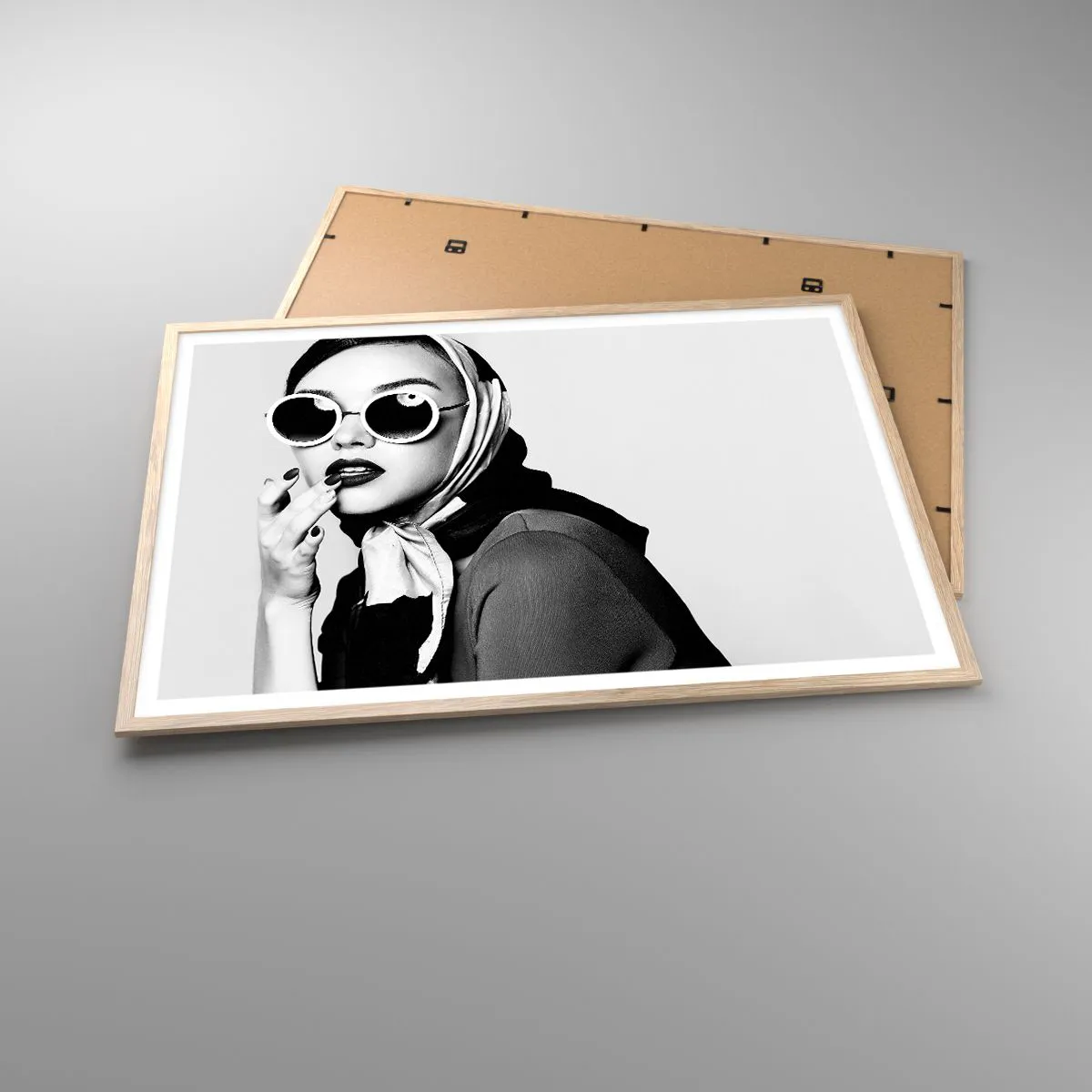 Plagát v ráme zo svetlého duba - Pozdravy zo 60. rokov - 100x70 cm