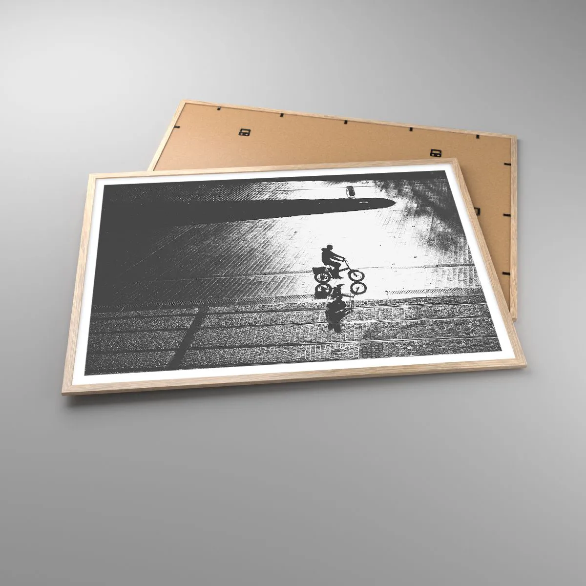 Plakat i ramme af lyst egetræ - Fremad, gennem byen - 100x70 cm