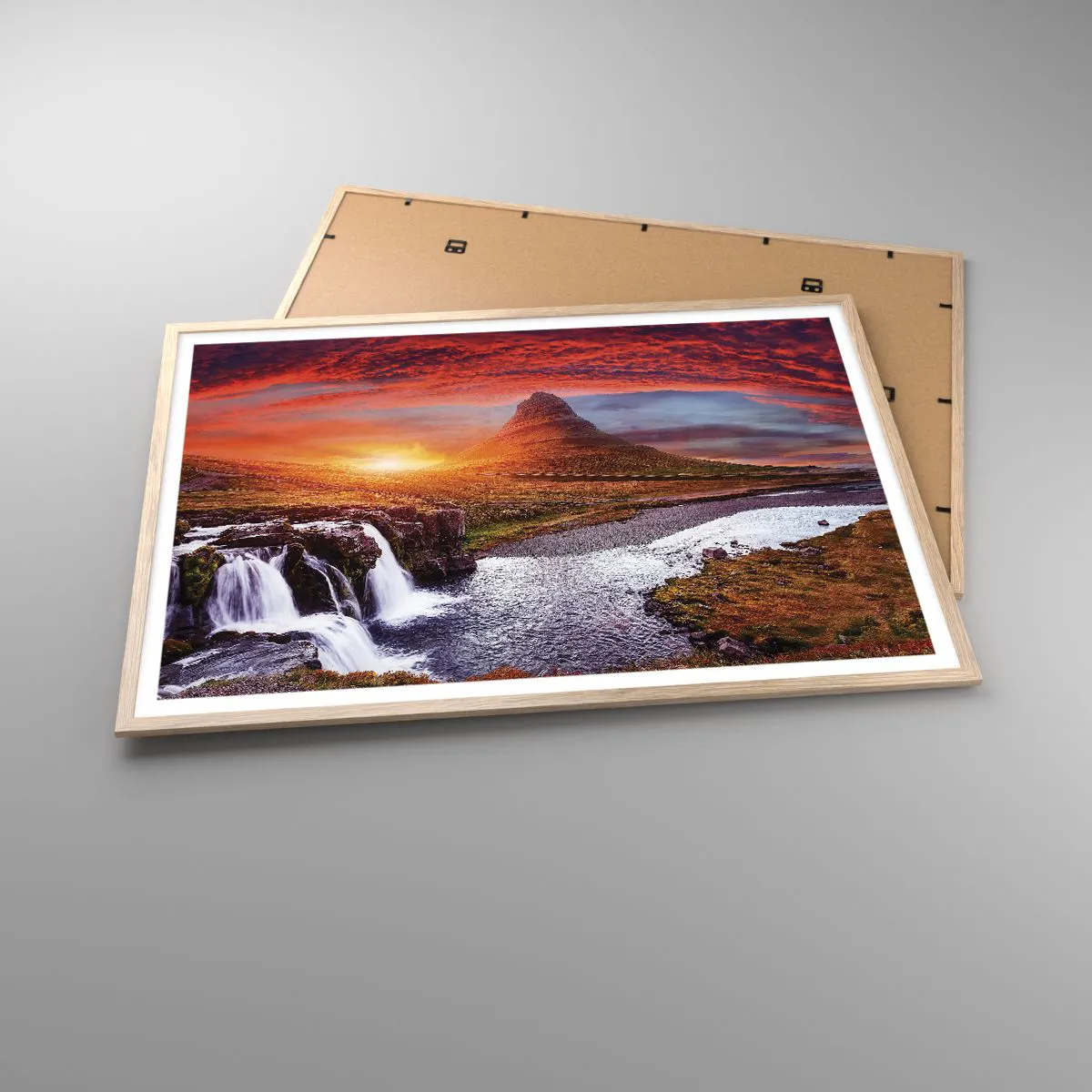 Poster in einem Rahmen aus heller Eiche - Ein Blick auf Mittelerde - 100x70 cm