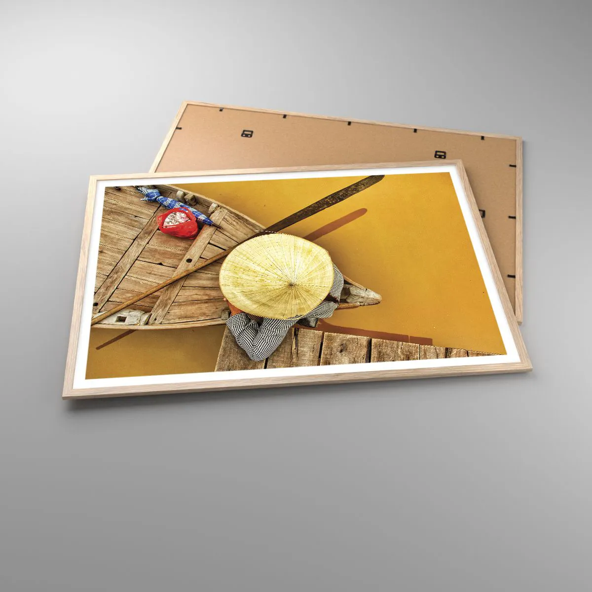 Plakat i ramme af lyst egetræ - Livet på den gule flod - 100x70 cm