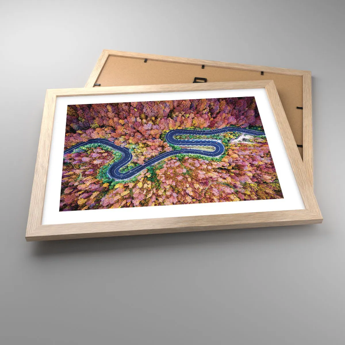 Plakát v rámu světlý dub - Klikatá cesta lesem - 40x30 cm