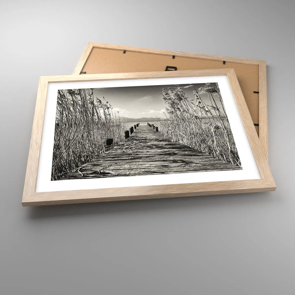 Poster in einem Rahmen aus heller Eiche - In der Stille des Grases - 40x30 cm