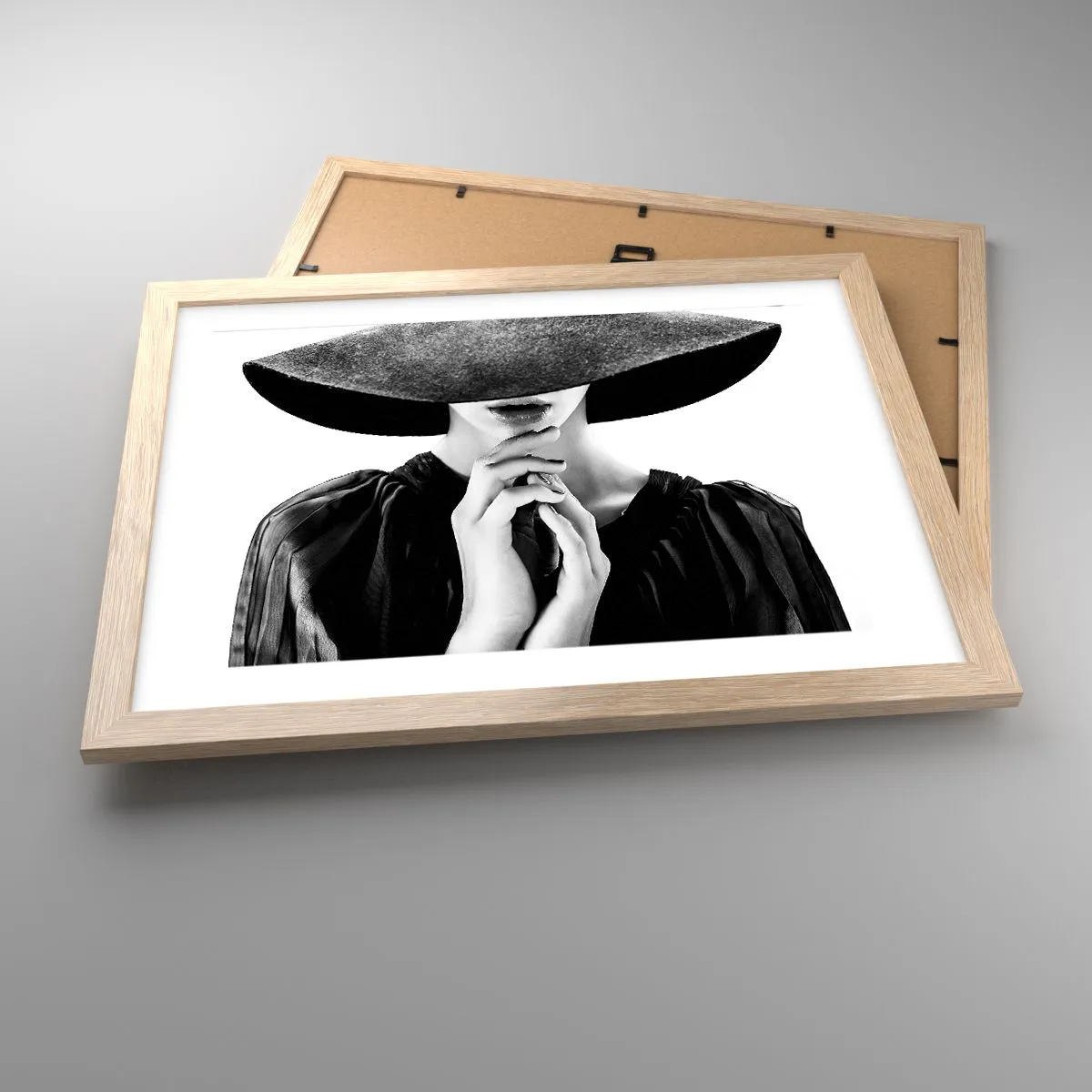 Plakát v rámu světlý dub - Ukrytá krása - 40x30 cm