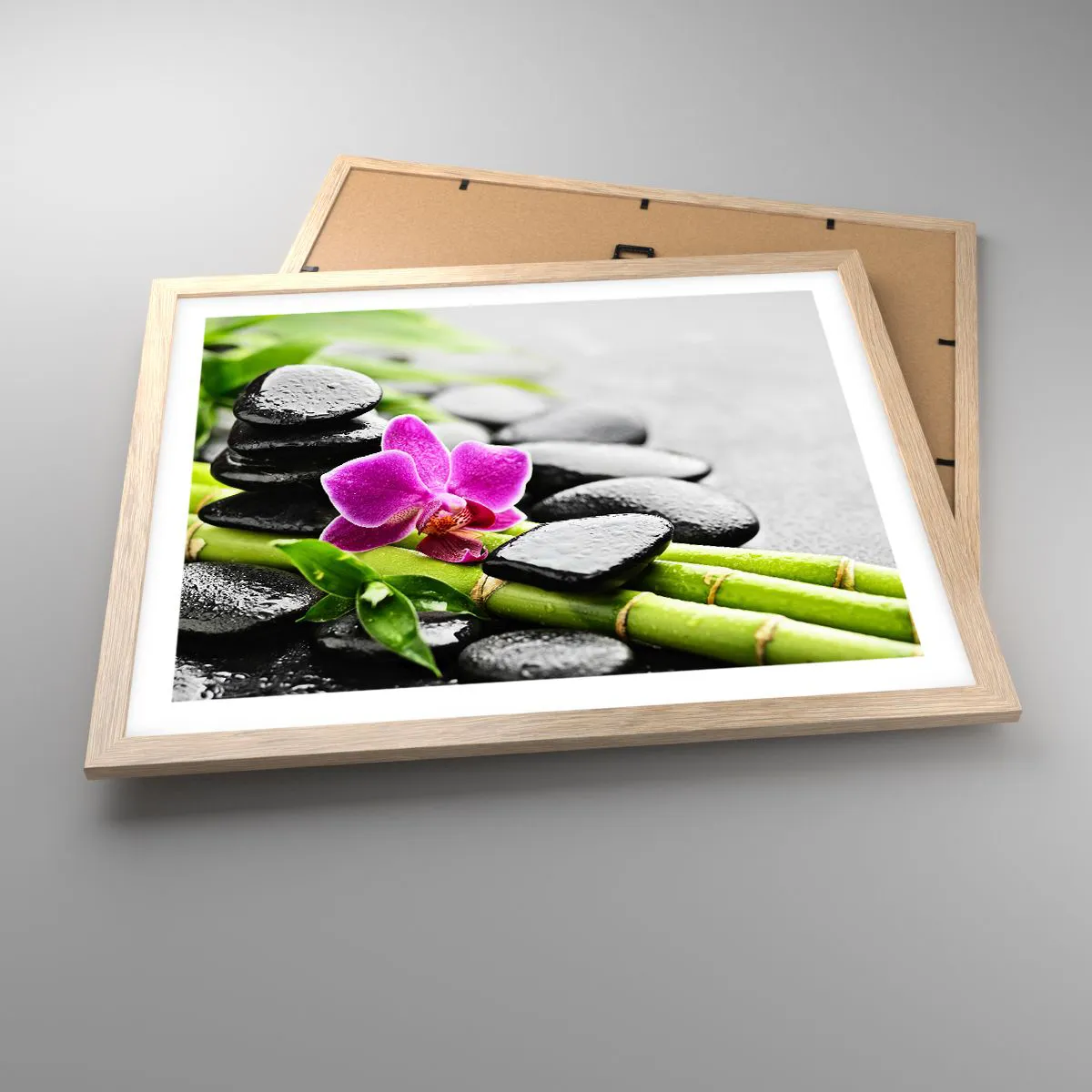 Poster în ramă de stejar deschis - Într-un echilibru pașnic - 50x40 cm