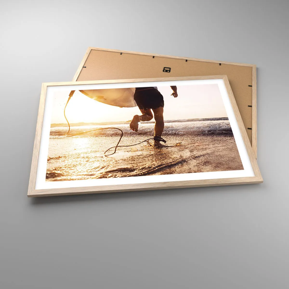 Plakat i ramme af lyst egetræ - For at møde bølgen - 70x50 cm