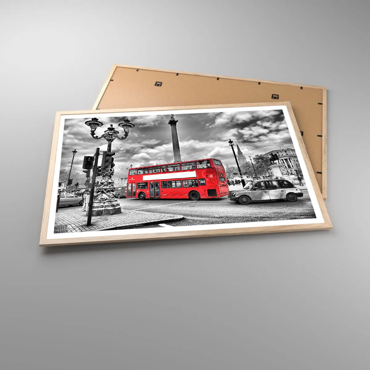 Poster in einem Rahmen aus heller Eiche - Der wahre Blutkreislauf der Stadt - 91x61 cm