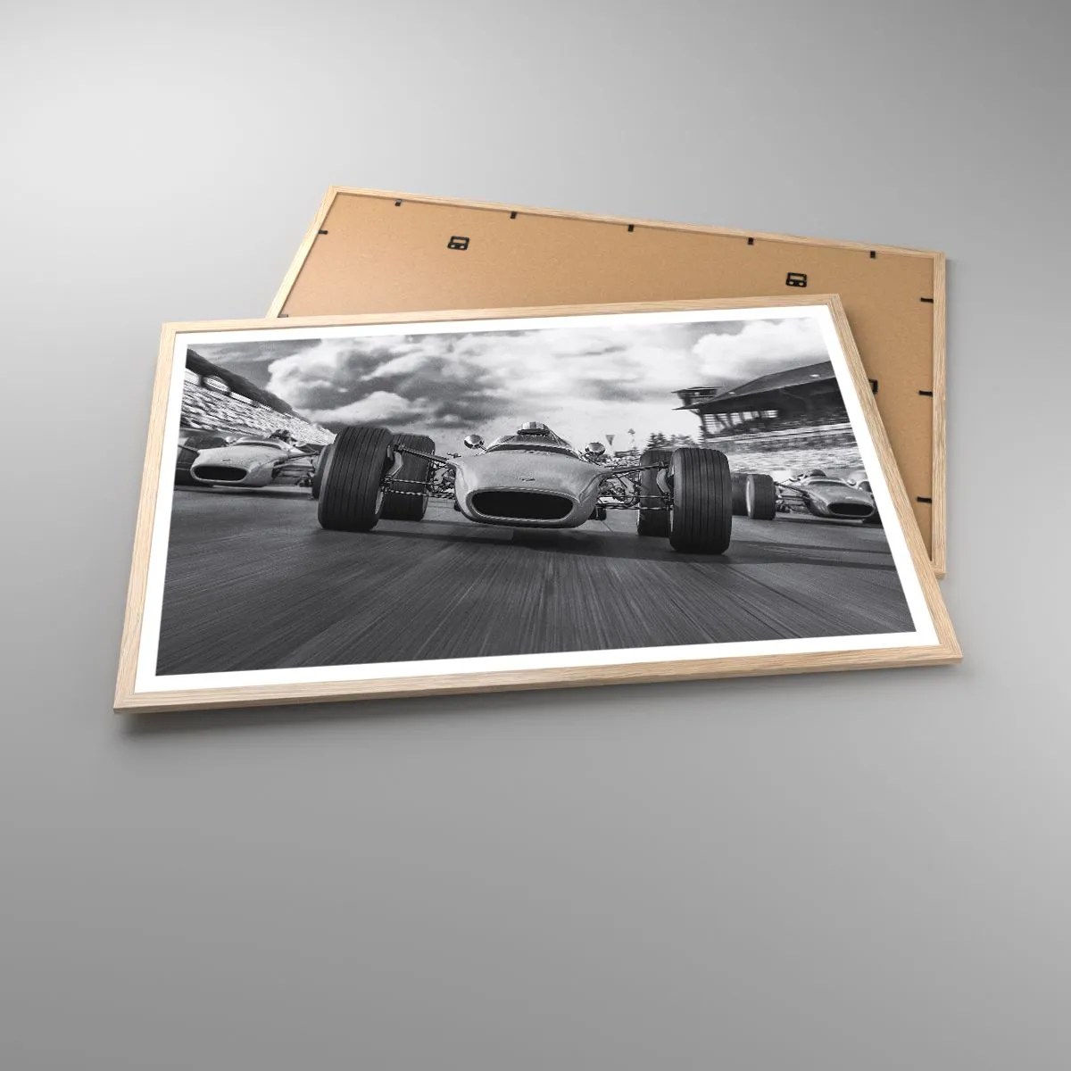 Plakat i ramme af lyst egetræ - Der er kraft! - 91x61 cm