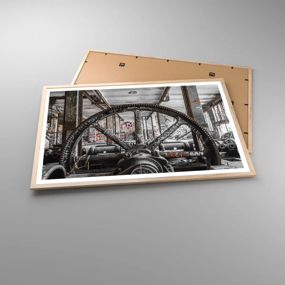 Poster în ramă de stejar deschis - Viața secretă a unei fabrici - 91x61 cm