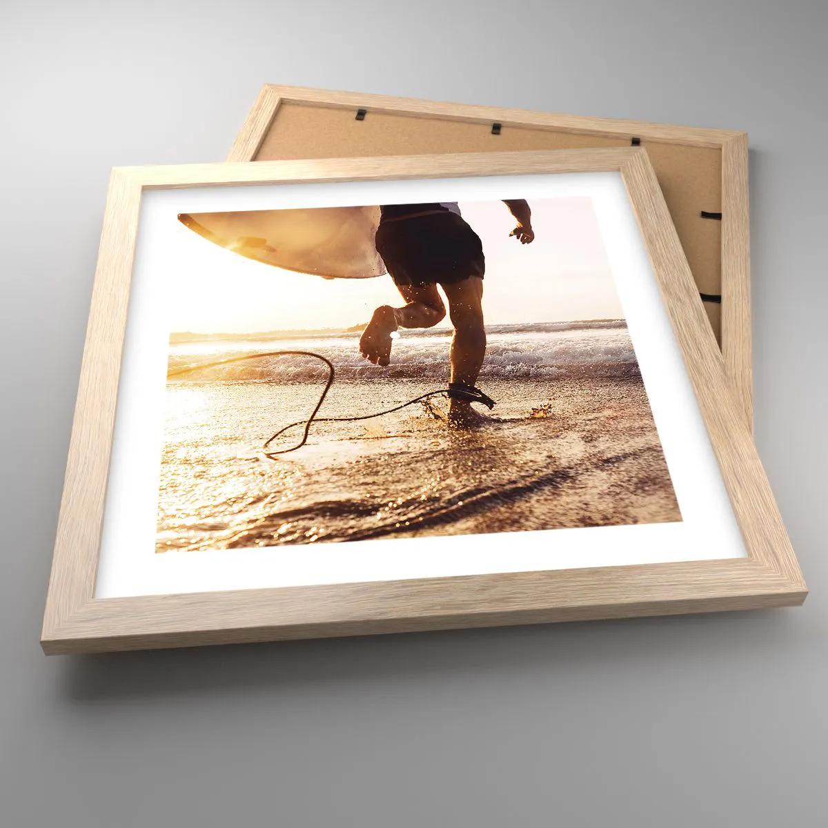 Affiche dans un chêne clair - Poster - A la rencontre des vagues - 30x30 cm