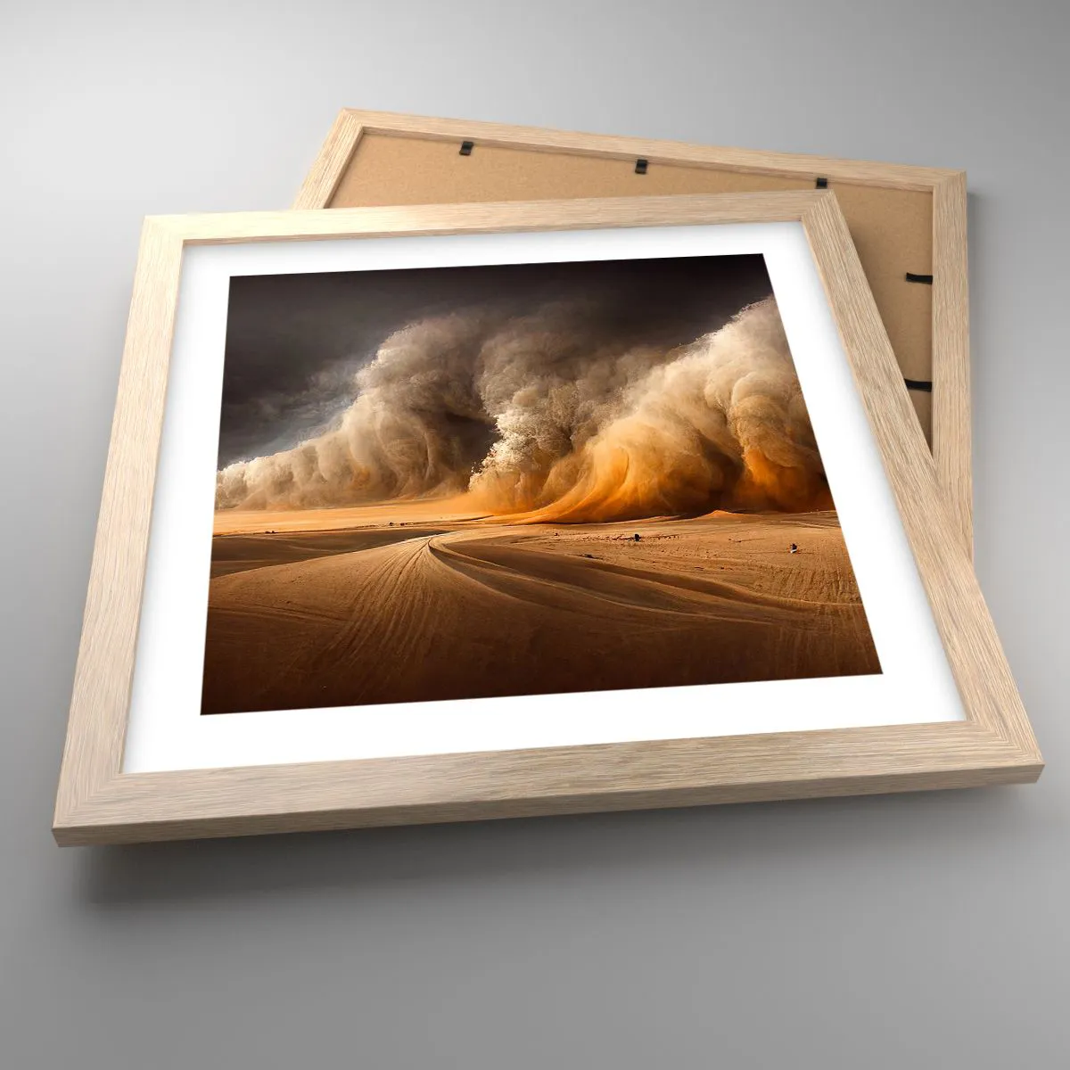 Een poster in een licht eiken lijst - De toorn van de woestijn - 30x30 cm