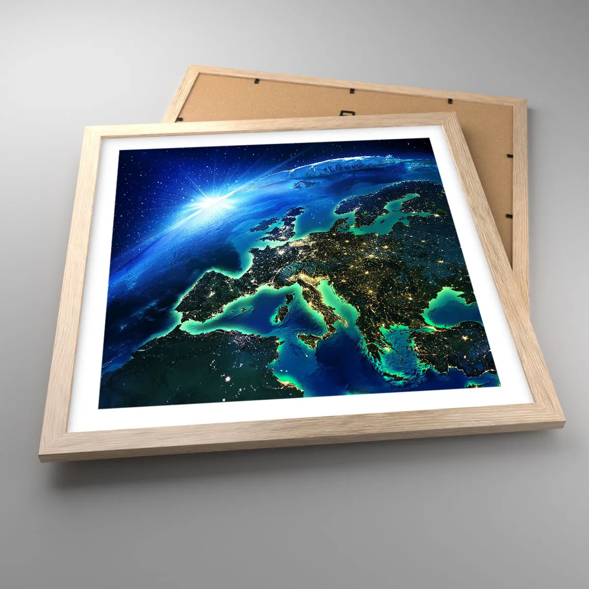 Poster în ramă de stejar deschis - O Europă scânteietoare - 40x40 cm