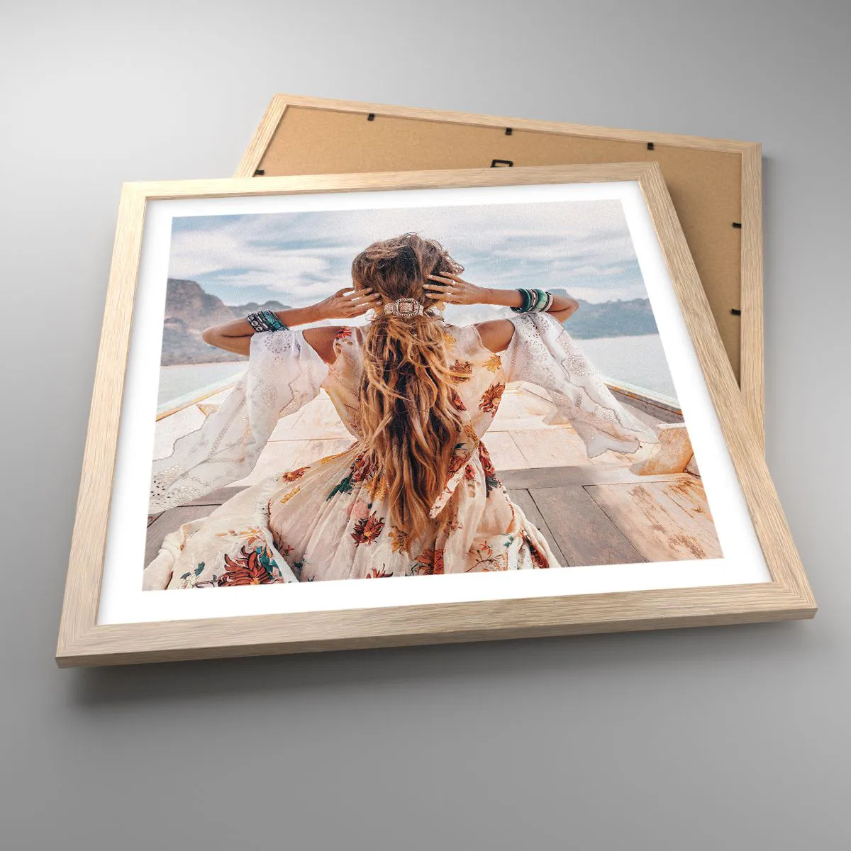 Plakat i ramme af lyst egetræ - På vej mod lykken - 40x40 cm