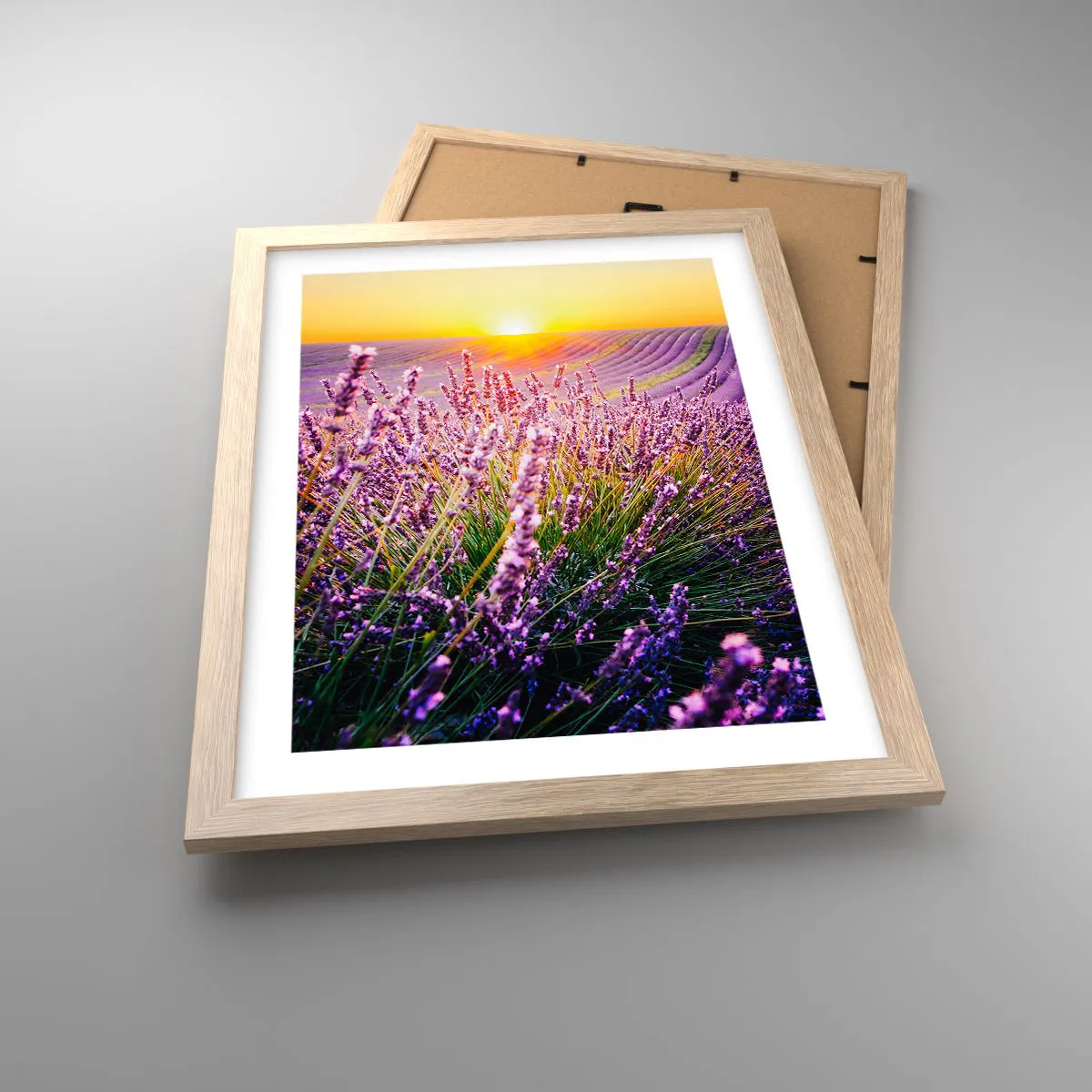 Plakat i ramme af lyst egetræ - Duftende plet - 30x40 cm