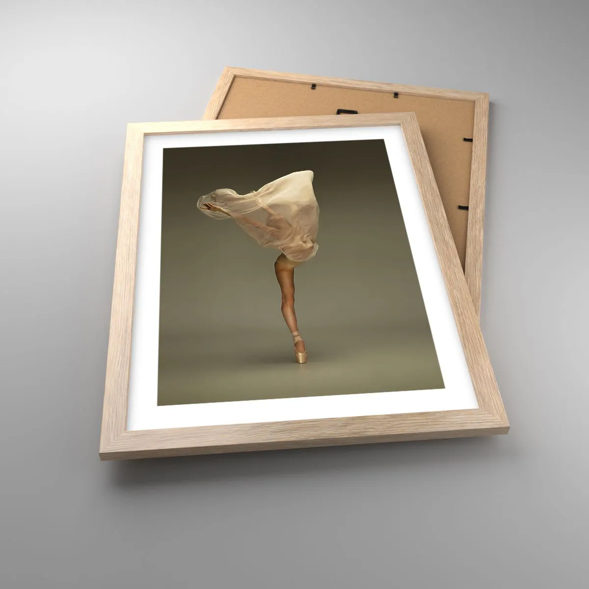 Plakat i ramme af lyst egetræ - Den er ved at flyve - 30x40 cm