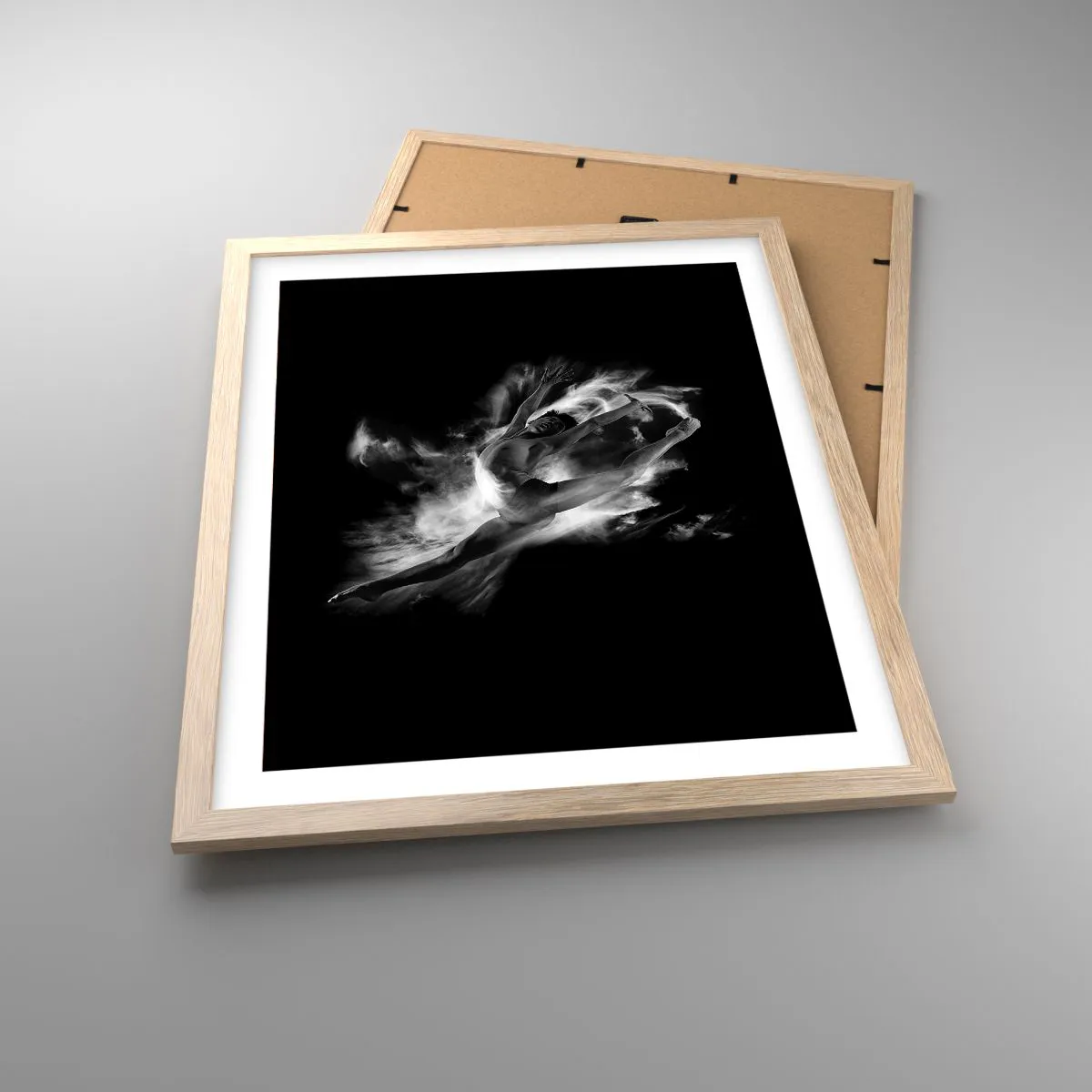 Poster in einem Rahmen aus heller Eiche - Im Flug hängen geblieben - 40x50 cm