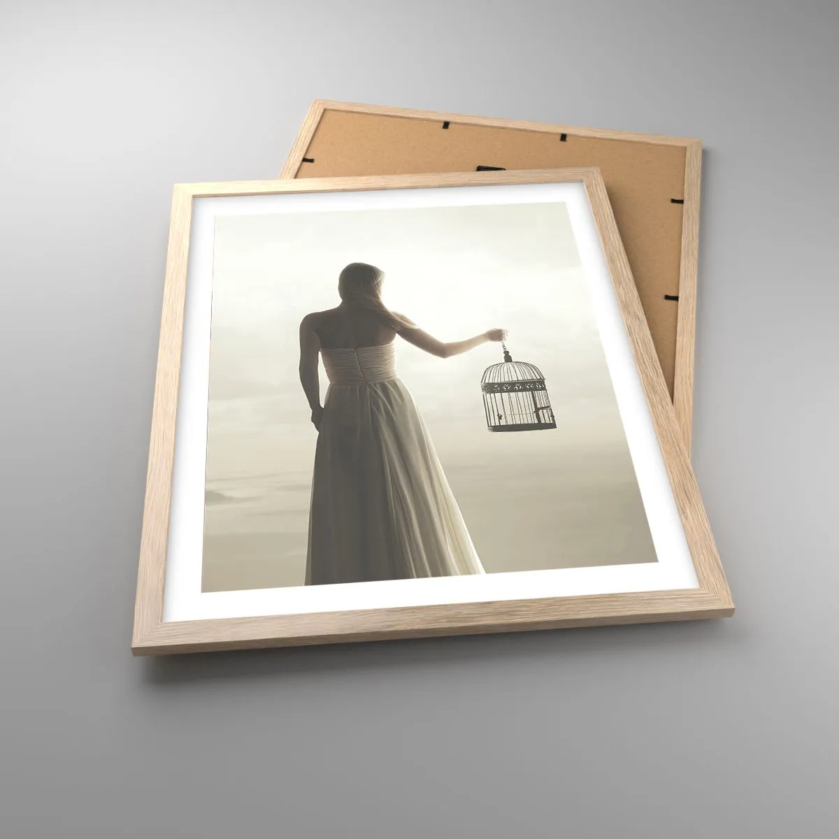 Plakat w ramie jasny dąb - Bądź wolna - 40x50 cm