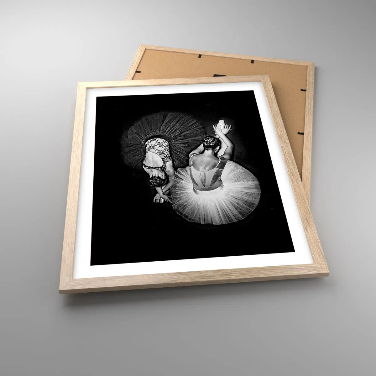 Poster in einem Rahmen aus heller Eiche - Jin und Jang – perfekte Balance - 40x50 cm