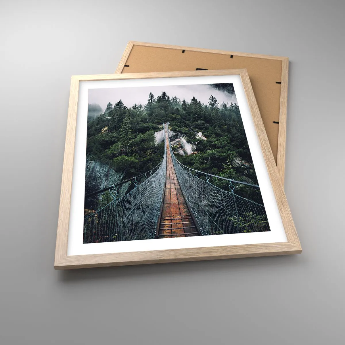 Plakat i ramme af lyst egetræ - Kun for ørne - 40x50 cm