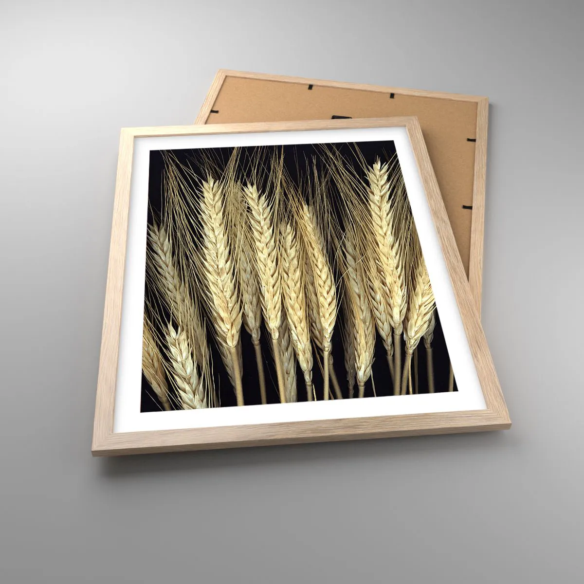Plakat i ramme af lyst egetræ - Rustik magi - 40x50 cm