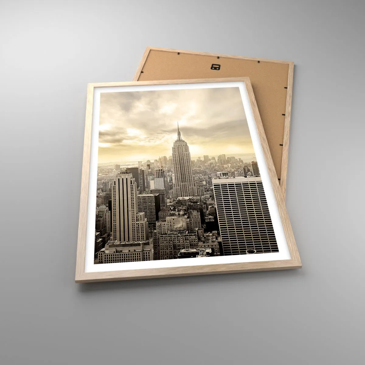 Pôster com moldura de carvalho claro - Nova Iorque em tons de cinza - 50x70 cm