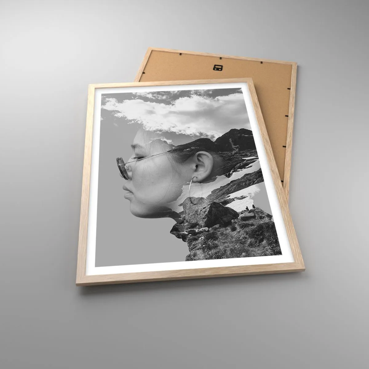 Plakát v rámu světlý dub - Povznešen portrét v oblacích - 50x70 cm