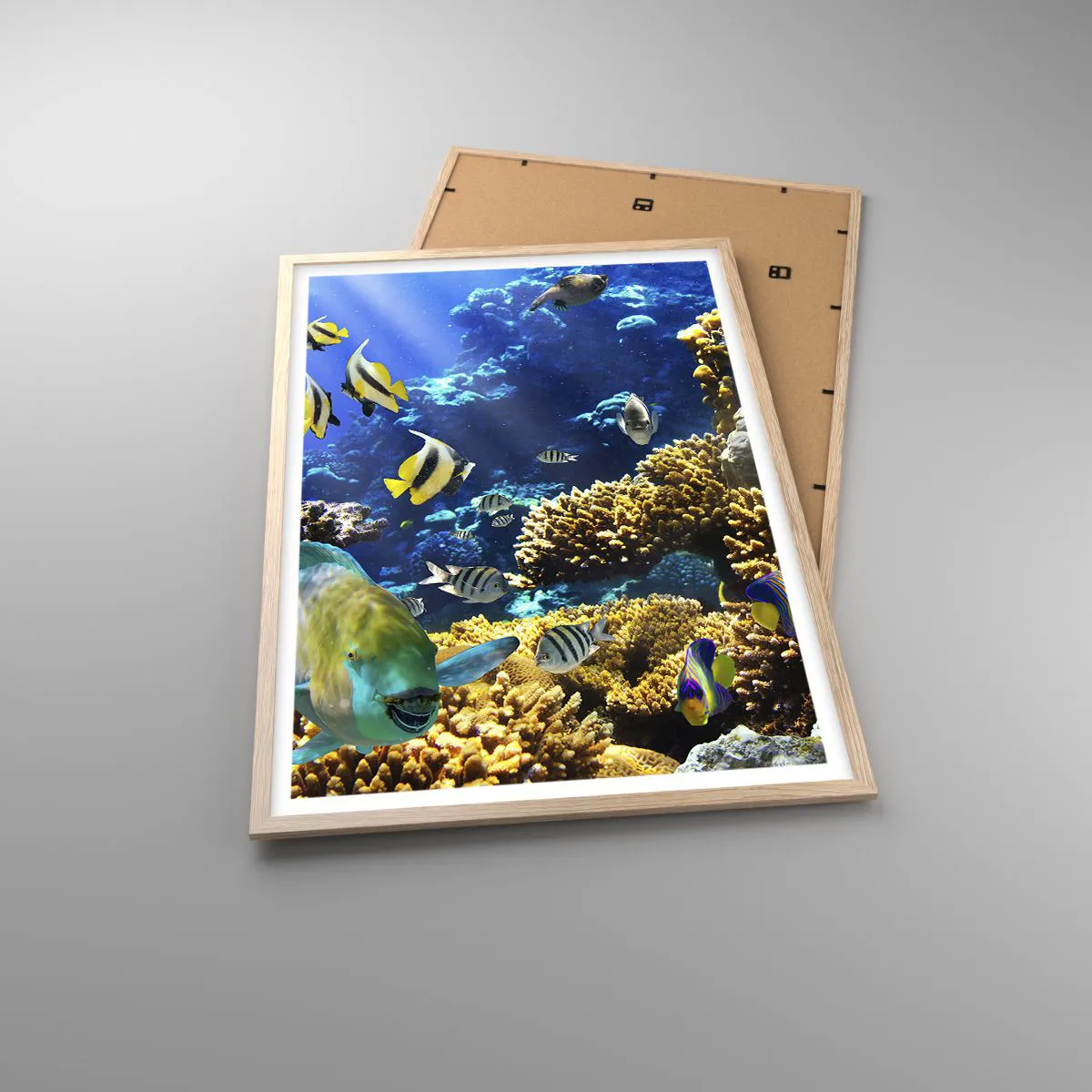 Affiche dans un chêne clair - Poster - Beaucoup de circulation sur la route des vacances - 61x91 cm