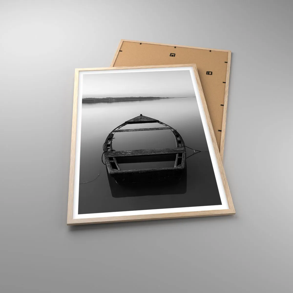 Plakat i ramme af lyst egetræ - Længsel og melankoli - 61x91 cm