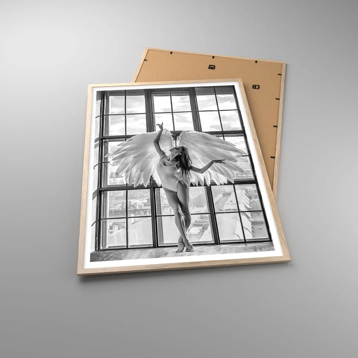 Poster in einem Rahmen aus heller Eiche - Stadt der Engel? - 70x100 cm