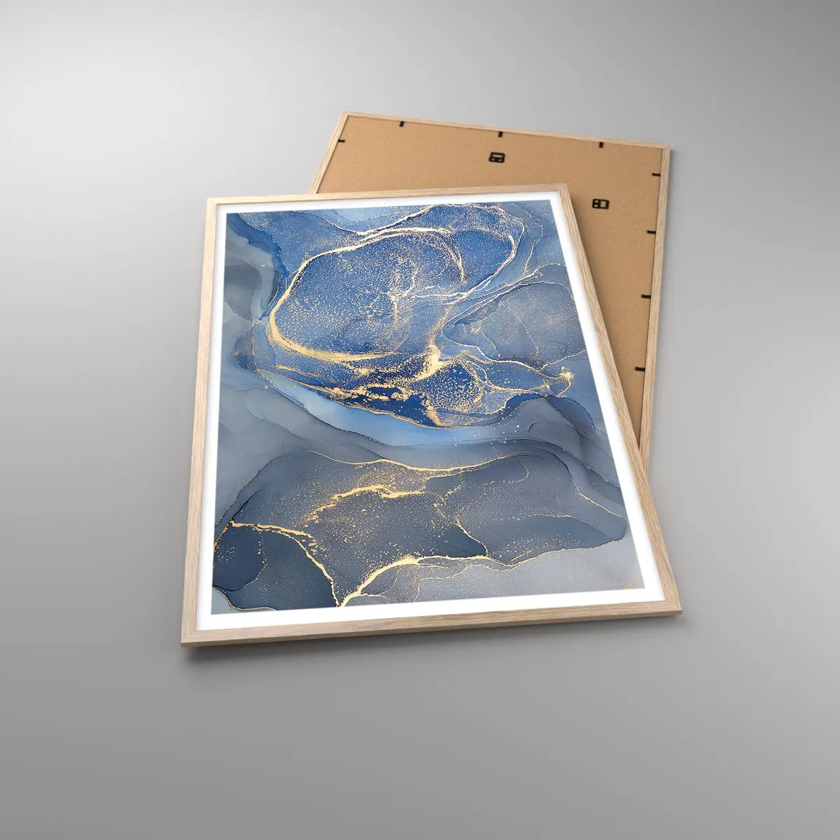 Affiche dans un chêne clair - Poster - Poussière d'or - 70x100 cm