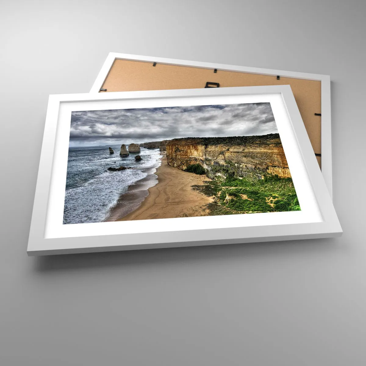 Plakat w białej ramie - Surowe piękno - 40x30 cm