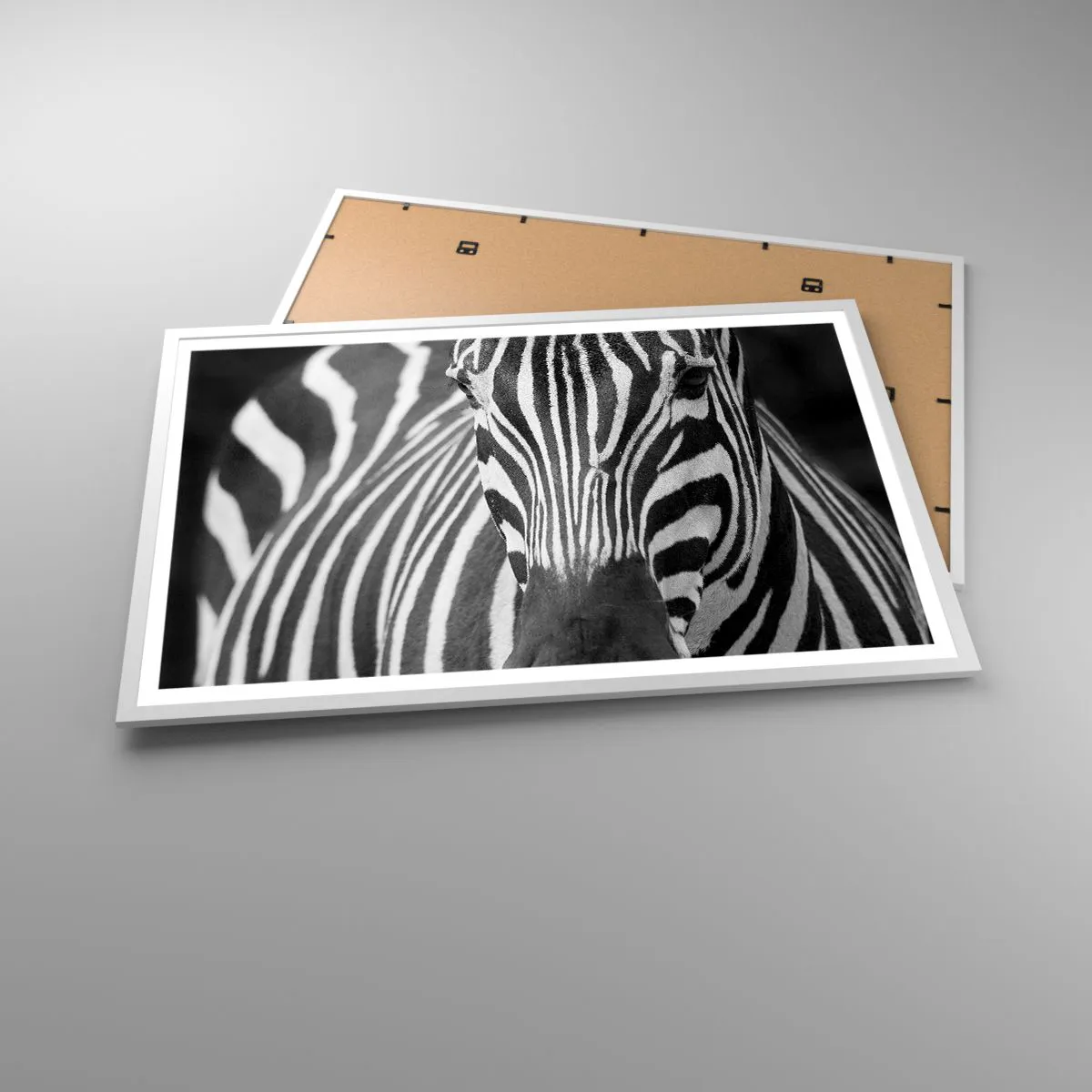 Plakat i hvid ramme - Verden er sort og hvid - 91x61 cm