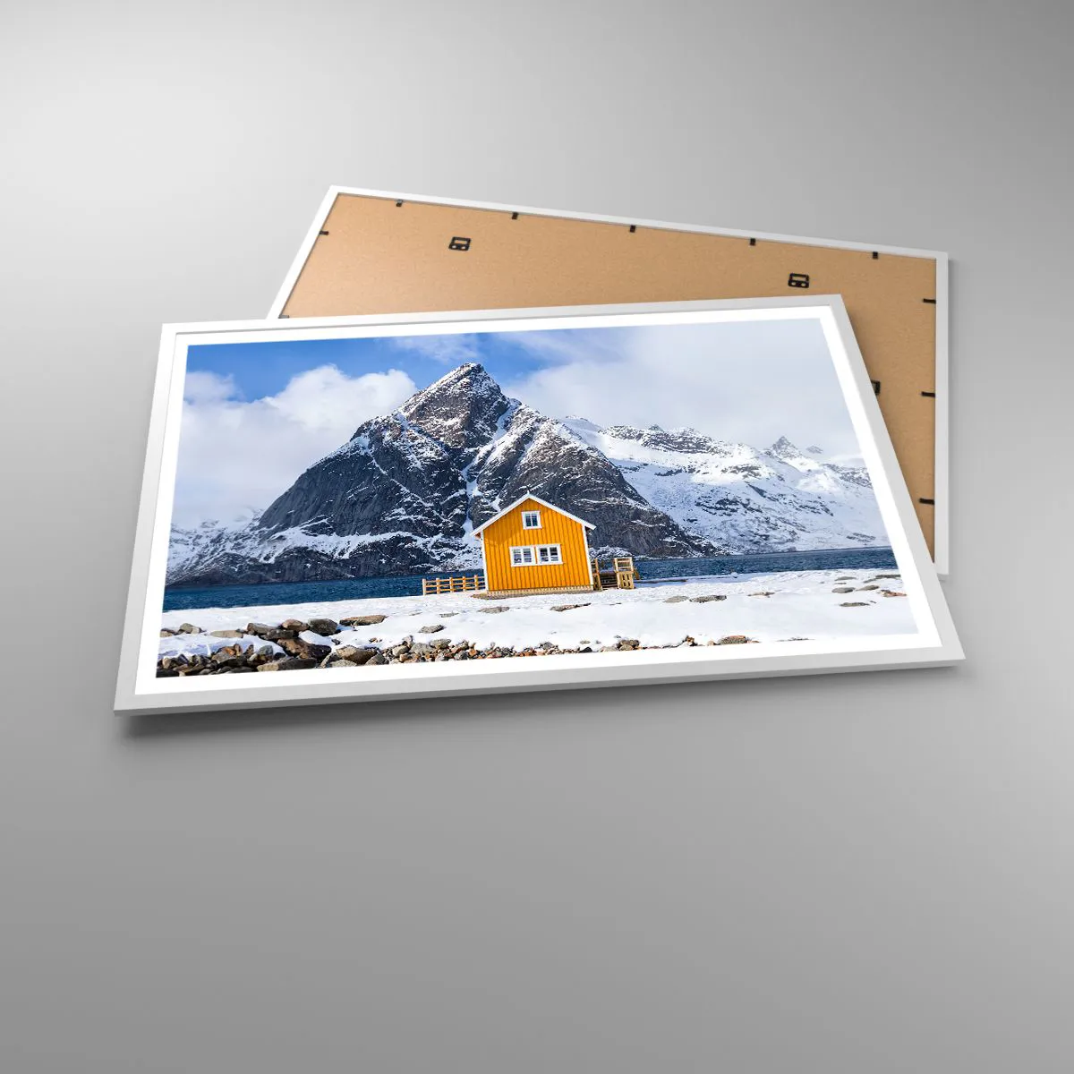 Affisch i vit ram - Skandinavisk semester - 91x61 cm