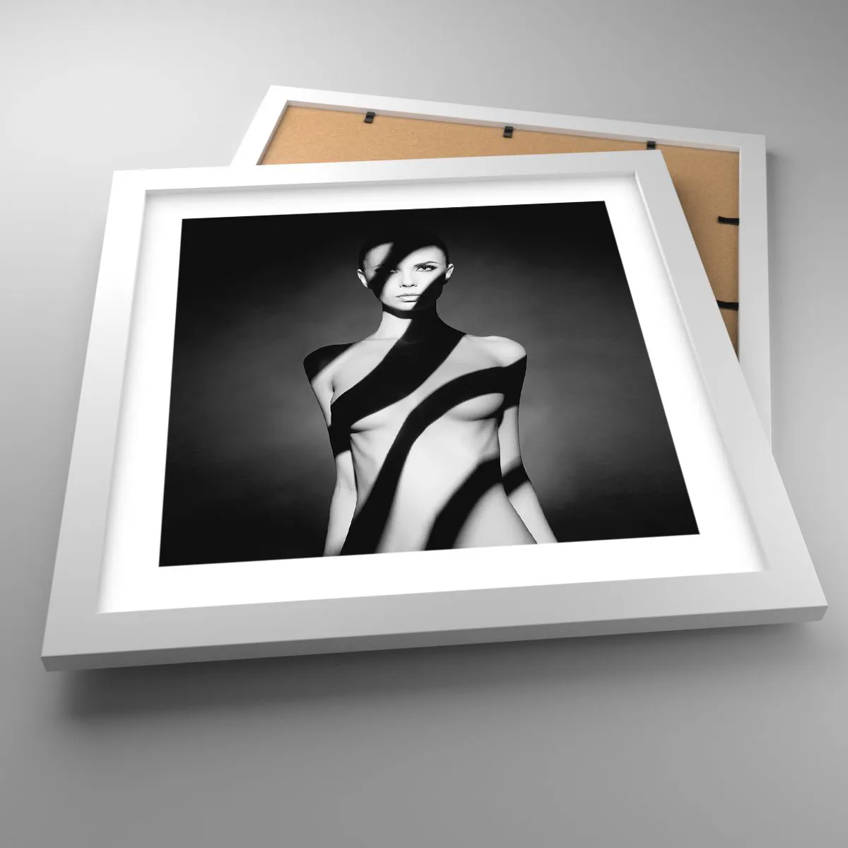 Póster en marco blanco - En la luz y en la sombra - 30x30 cm