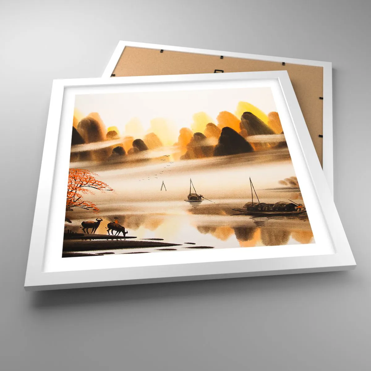 Poszter fekete keretben - Távolabb, mint a Távol-Kelet - 40x40 cm