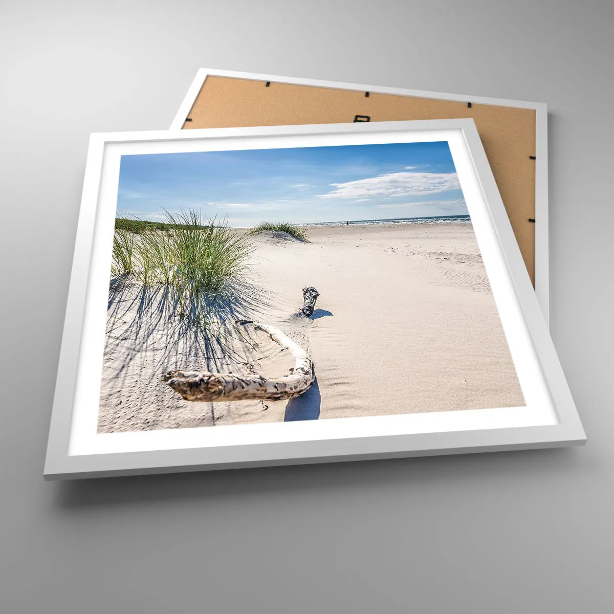 Poster in een witte lijst - De mooiste zandstrand? Oostzee-strand - 50x50 cm