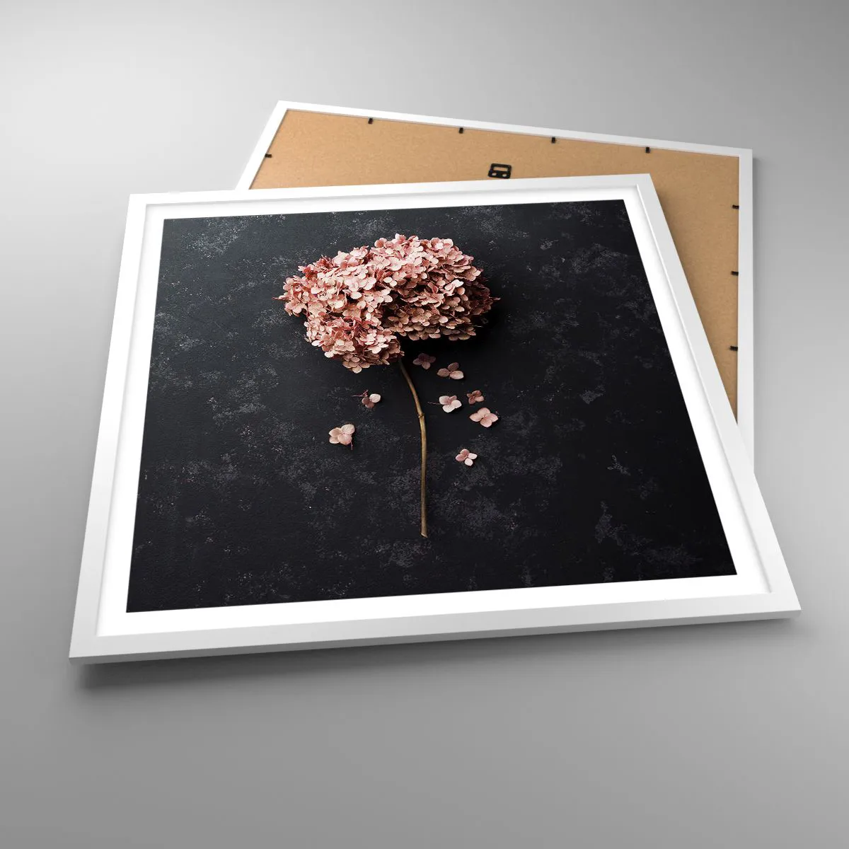 Poster in een witte lijst - Een echt romantisch teken - 60x60 cm