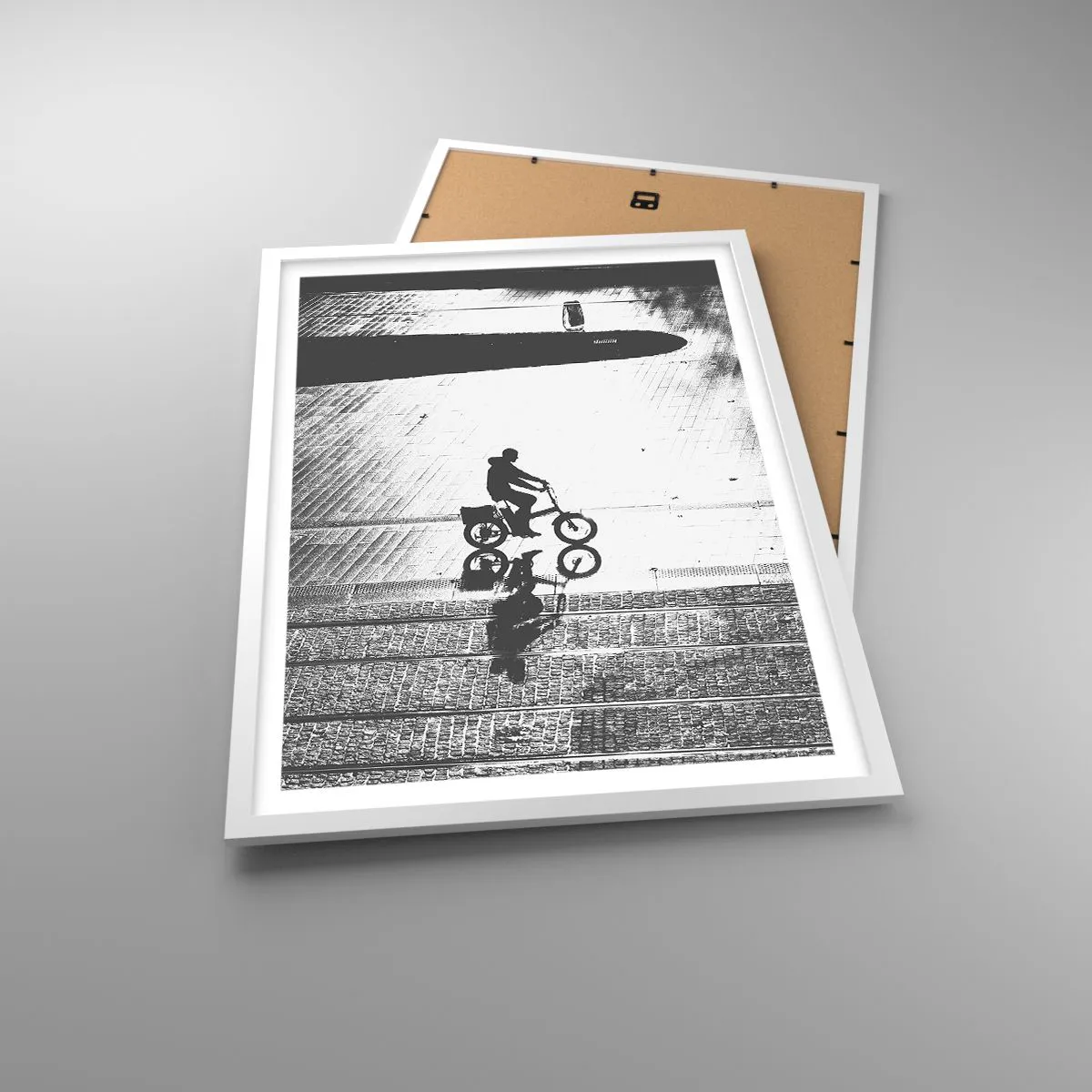 Affisch i vit ram - Rakt fram genom staden - 50x70 cm