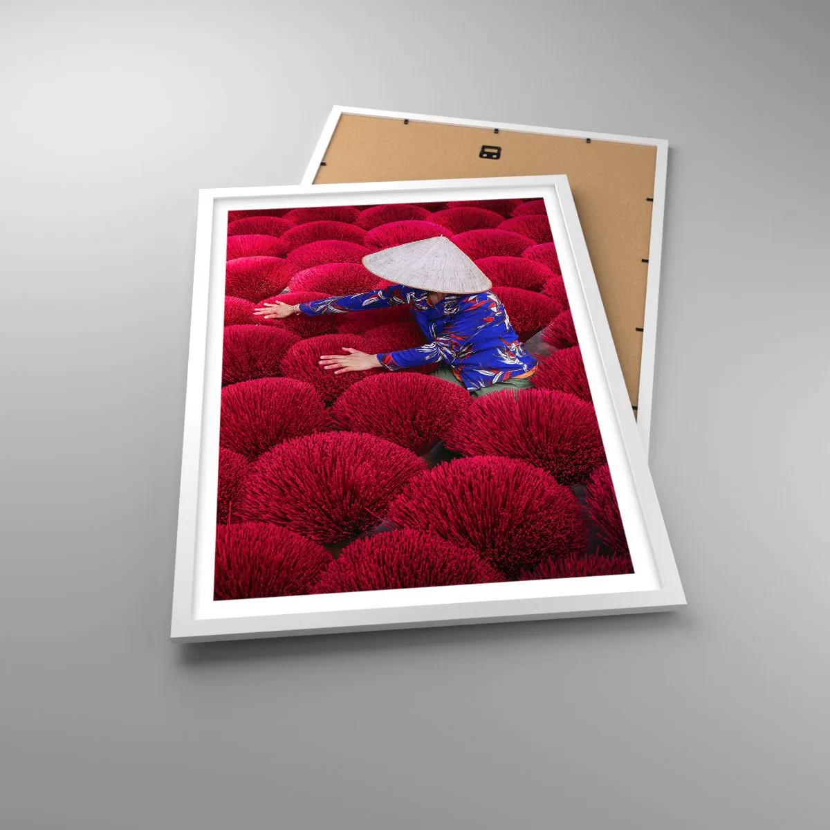 Plakat w białej ramie - Na ryżowym polu - 50x70 cm