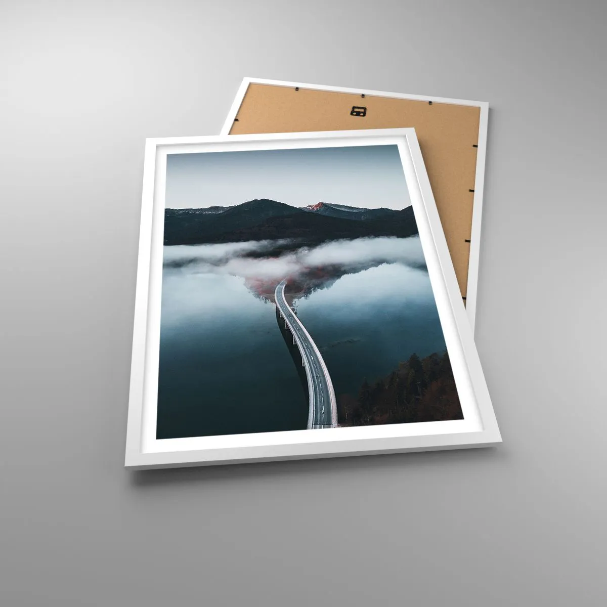 Plagát v bielom ráme - Pri vode hladkej ako zrkadlo - 50x70 cm