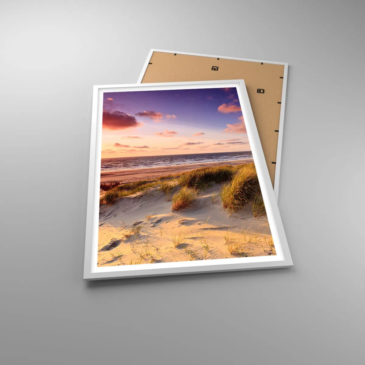 Affiche dans un cadre blanc - Poster - L'air sent déjà l'été - 61x91 cm